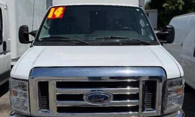 2014 Ford E-Series Chassis E 350 Super