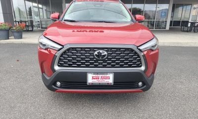 2023 Toyota Corolla Cross XLE