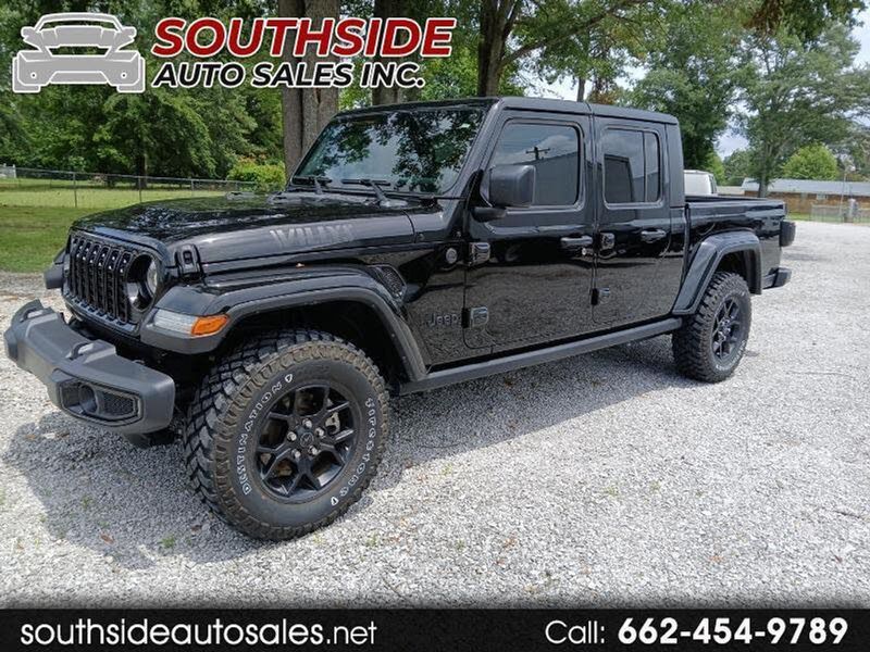 2024 Jeep Gladiator — a typically priced live listing