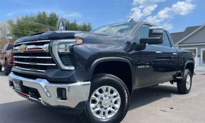 2024 Chevrolet Silverado HD LTZ