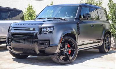 2024 Land Rover Defender 110 X
