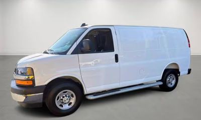 2025 Chevrolet Express 2500