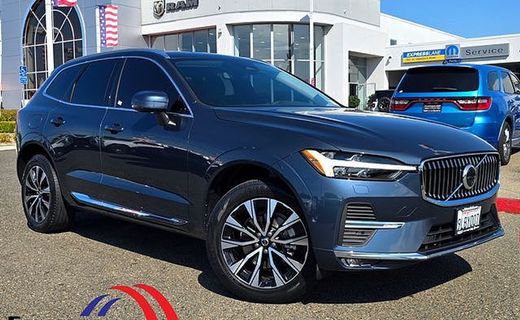 2023 Volvo XC60 Plus Bright