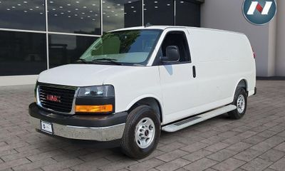 2025 GMC Savana 2500