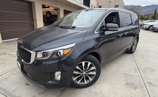 2016 Kia Sedona EX Middle Level