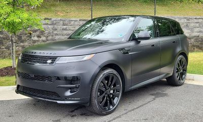 2026 Land Rover Range Sport P400 Dynamic SE