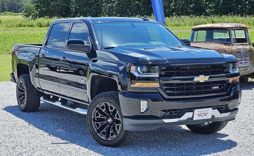 2018 Chevrolet Silverado LT