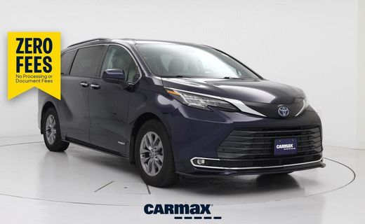 2021 Toyota Sienna XLE