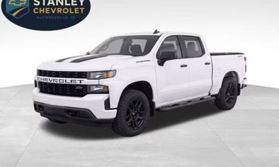 2021 Chevrolet Silverado Custom