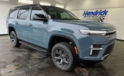 2025 Jeep Wagoneer Base