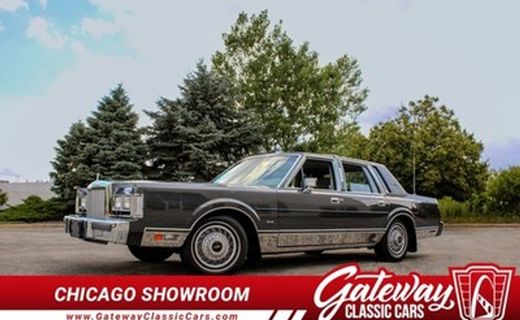 1986 Lincoln Town CAR