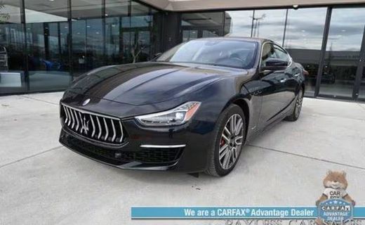 2018 Maserati Ghibli Luxury