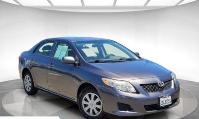 2010 Toyota Corolla LE
