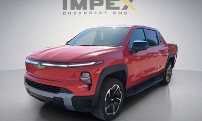 2026 Chevrolet Silverado 4LT