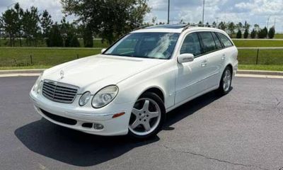 2005 Mercedes-Benz E-Class E500 4 Matic
