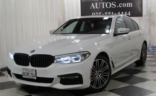 2018 BMW 530E