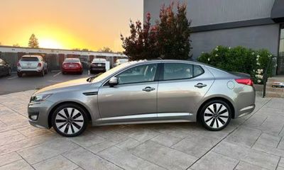 2012 Kia Optima TOP