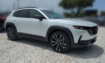 2026 Mazda CX-50 Premium Plus