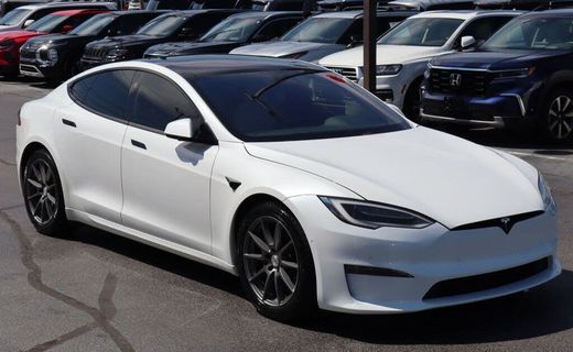 2021 Tesla Model S Plaid