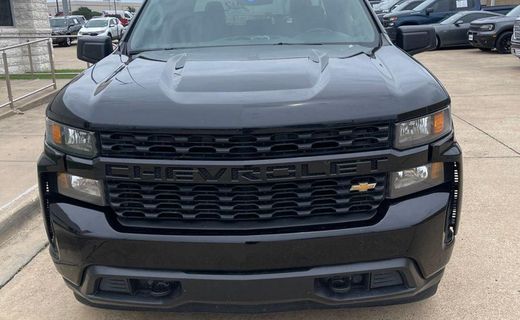 2020 Chevrolet Silverado Custom