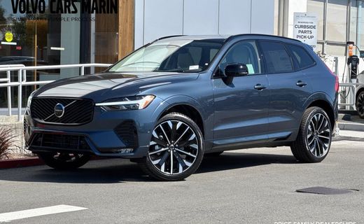 2026 Volvo XC60 Ultra Dark