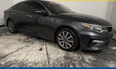 2019 Kia Optima EX