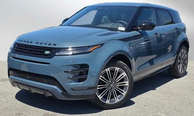 2026 Land Rover Range Evoque Dynamic SE