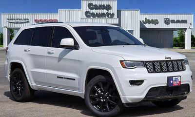 2021 Jeep Grand Cherokee Laredo