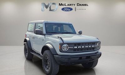 2026 Ford Bronco Base