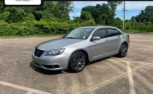 2013 Chrysler 200 Limited
