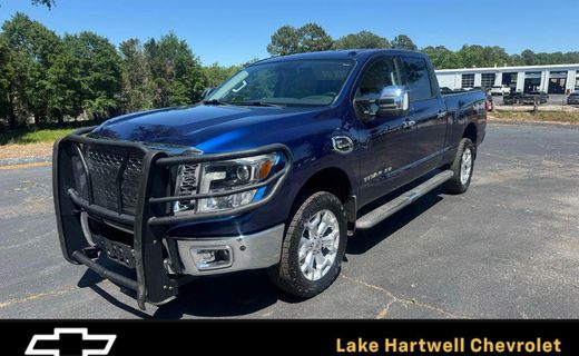 2017 Nissan Titan SL