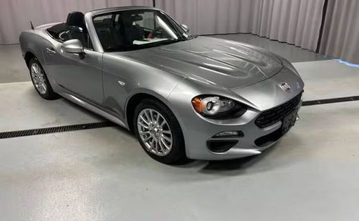 2017 Fiat 124 Spider Classica