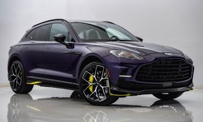 2025 Aston Martin DBX DBX707