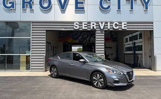 2022 Nissan Altima SV