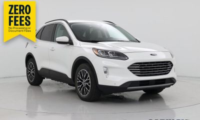 2021 Ford Escape Titanium Phev