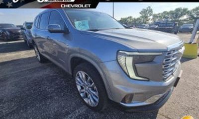 2025 GMC Acadia Denali