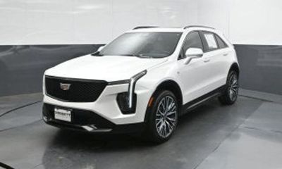 2024 Cadillac XT4 Sport