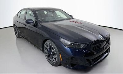 2027 BMW 550E xDrive