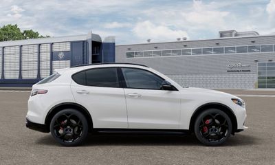 2026 Alfa Romeo Stelvio Sprint