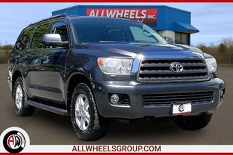 2013 Toyota Sequoia — a typically priced live listing