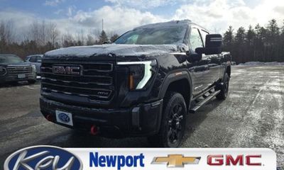 2024 GMC Sierra HD AT4