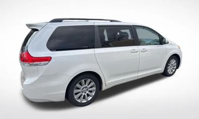 2013 Toyota Sienna XLE