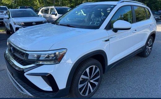 2023 Volkswagen Taos 4MOTION SE