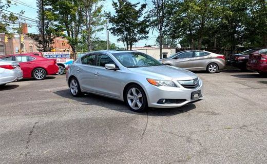 2013 Acura ILX 20 Tech