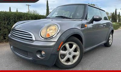 2010 Mini Cooper Base