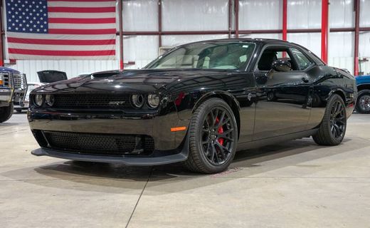 2016 Dodge Challenger SRT Hellcat