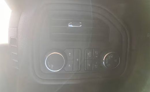 2024 Chevrolet Silverado HD Custom