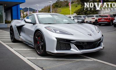 2026 Chevrolet Corvette E RAY 2LZ