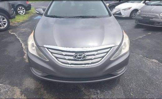2011 Hyundai Sonata Middle Level