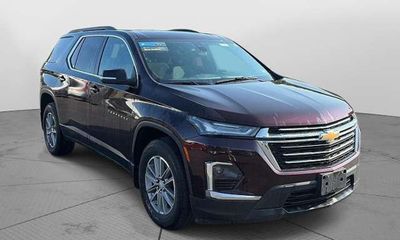 2023 Chevrolet Traverse LT